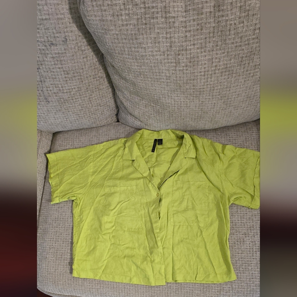Green Casual Skirt with Button Down Style